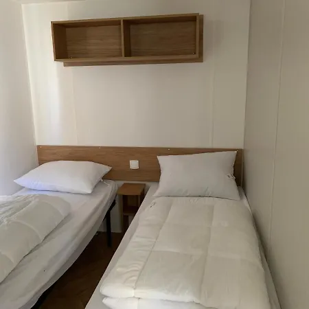 Campeggio Mobil-home Dan Dom