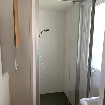 مكان تخييم Mobil-home Dan Dom